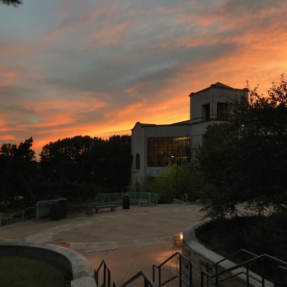 Meet your Posher, Josh - Picture 1 of 1